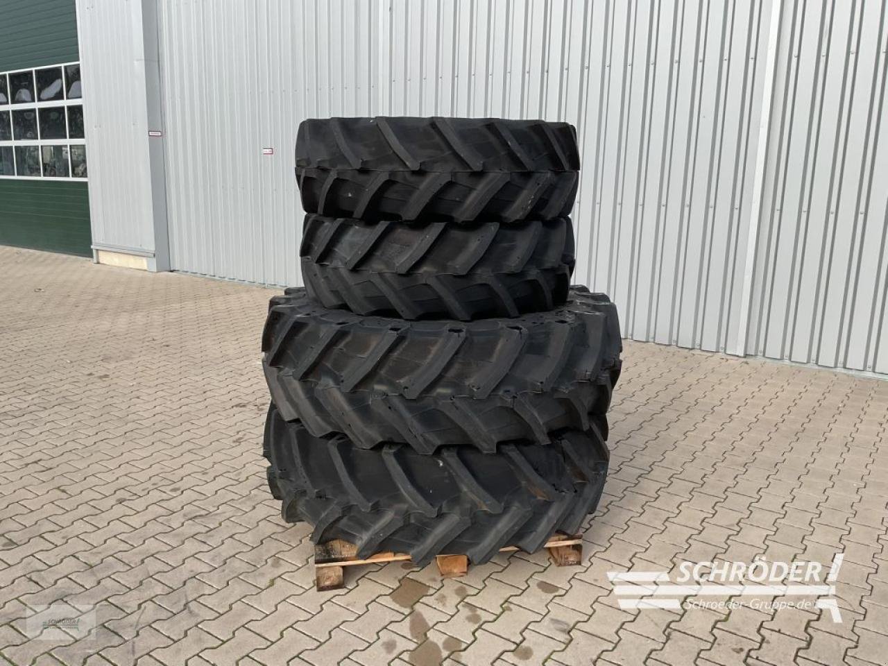 Zwillingsrad του τύπου Massey Ferguson 2X 380/70 R24 + 2X 480/70 R34 | NEU, Gebrauchtmaschine σε Holdorf (Φωτογραφία 1)